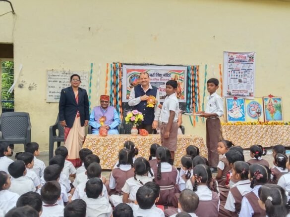 सरस्वती शिशु मंदिर टिकरापारा स्वतंत्रता दिवस