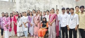 पारस इंस्टीट्यूट ऑफ एजुकेशन भाठागांव और अमलेश्वर शाखा में ध्वजारोहण कार्यक्रम
