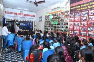 पारस इंस्टीट्यूट ऑफ एजुकेशन का AI और Digital Careers Mastery Course