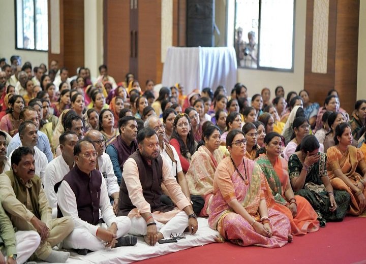 स्मृति ईरानी